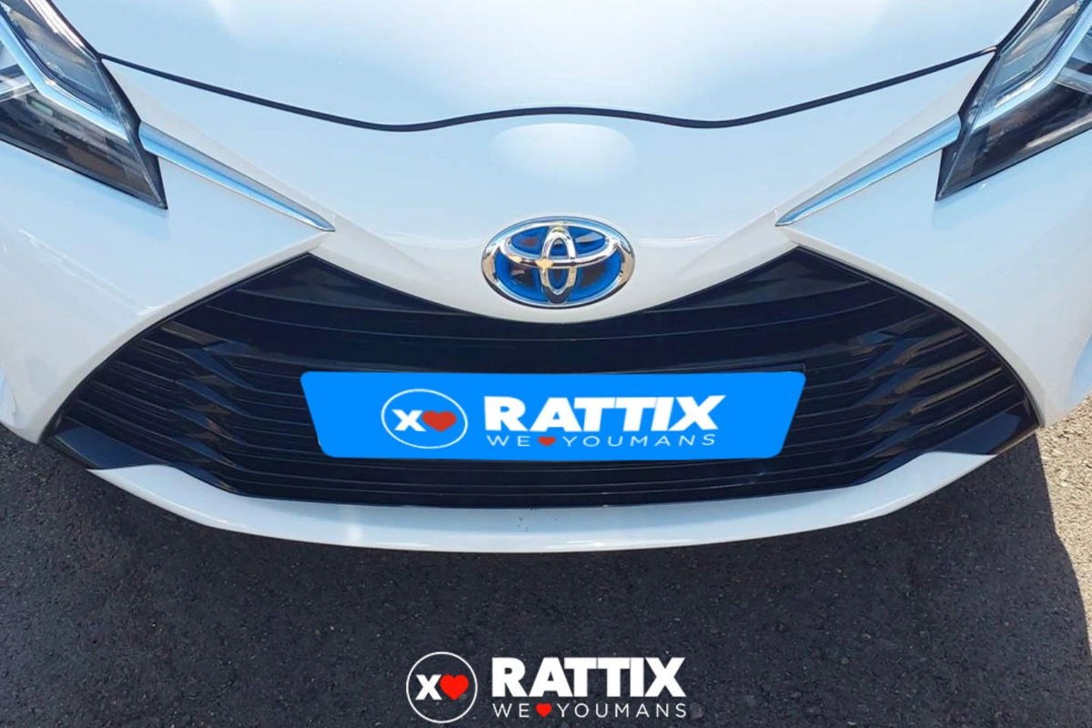 TOYOTA yaris iii 2017 Yaris 5p 1.5h Active
